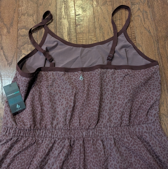 Stretch Woven Active Romper With Pockets, plus size 2x, leopard print - Picture 10 of 13